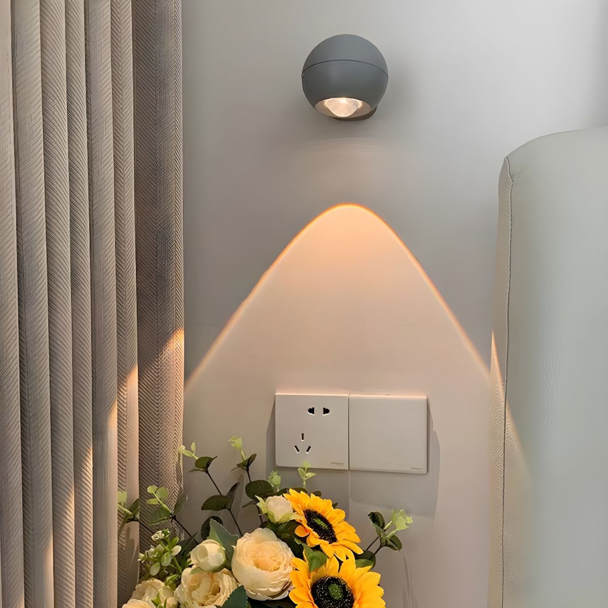 Rechargeable Modern Magnetic Wall Lamp with Warm Light