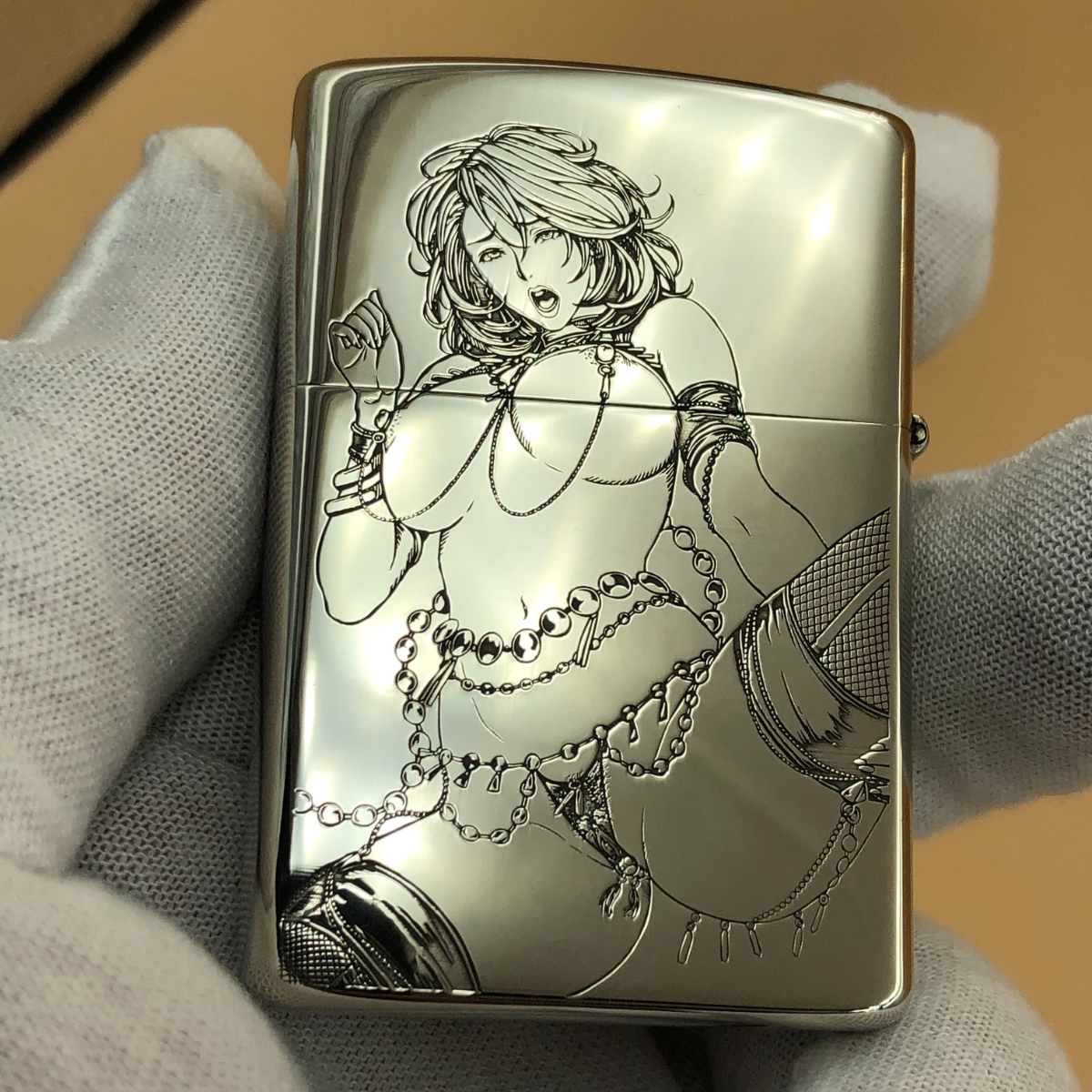 Custom Metal Lighter – Artistic Engraving