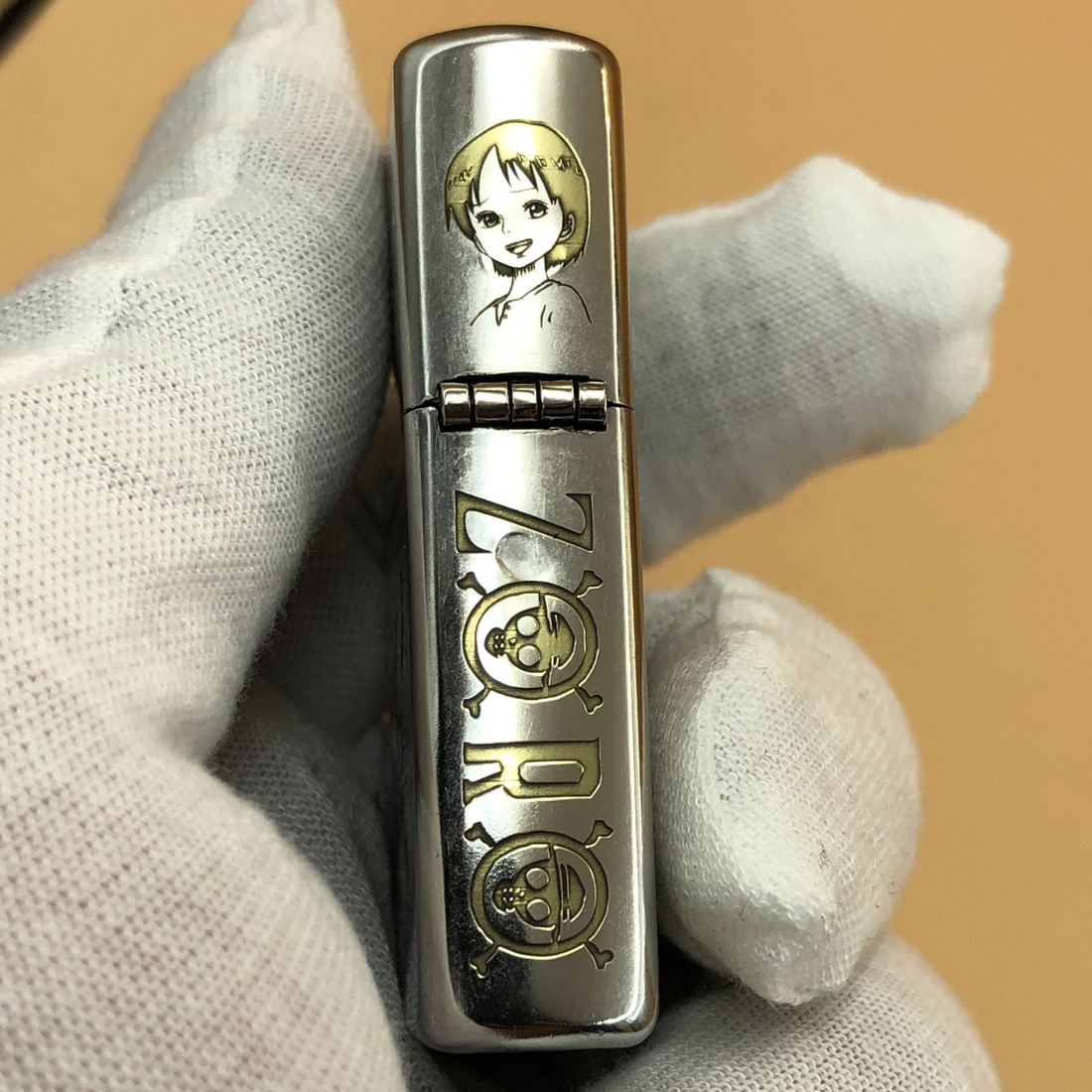 Original Zippo Lighter Roronoa Zoro – Deep 5-Sided Engraving, One Piece Design – Street Chrome