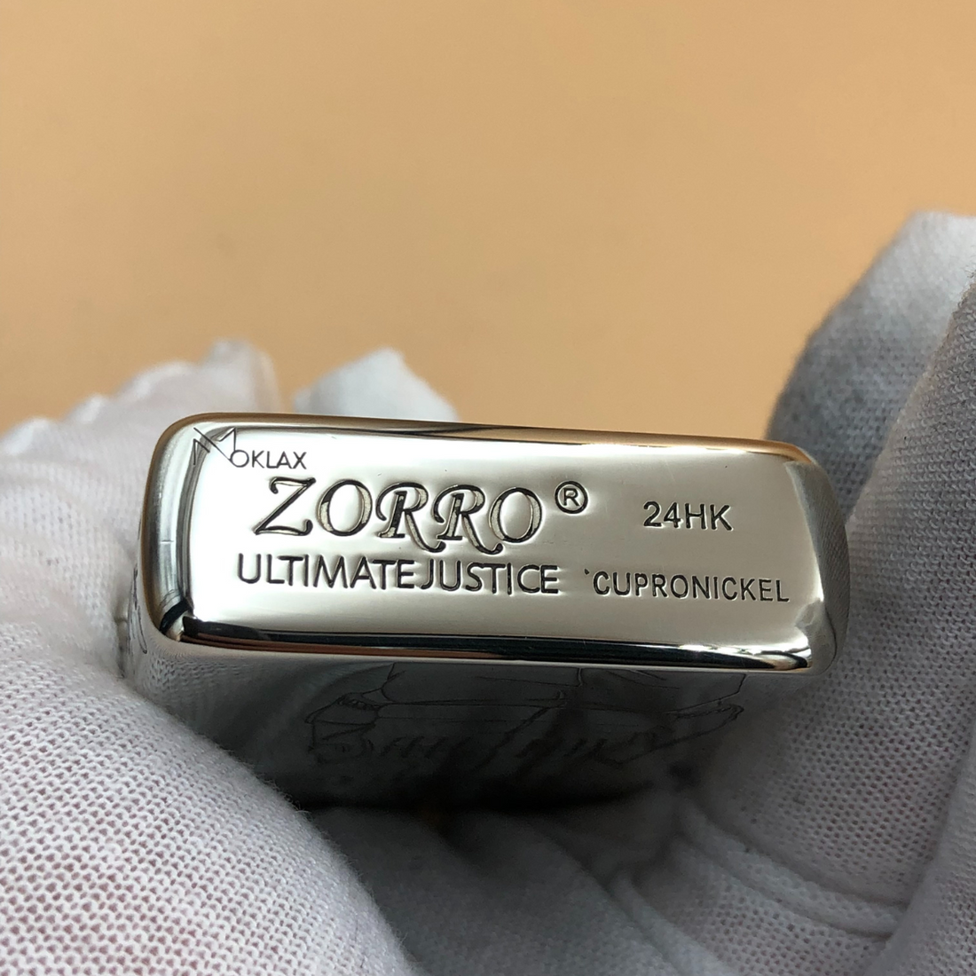 Custom Metal Lighter – Artistic Engraving