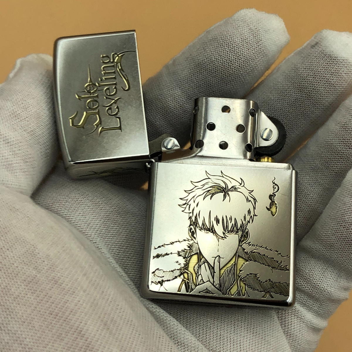 Zippo Classic Street Chrome Solo Leveling Lighter – Sung Jin-Woo & Igris Deep Engraved