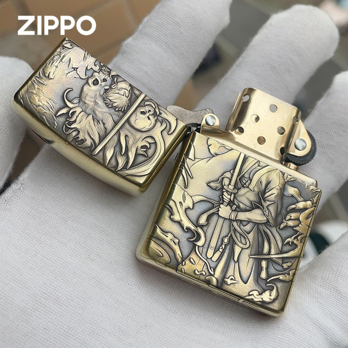 Ro.ro.n.oa Zo.ro O.ne P.ie.ce 3D Zippo Lighter – Pure Copper Samurai Relief, Windproof Kerosene Refillable Collectible Gift for Men