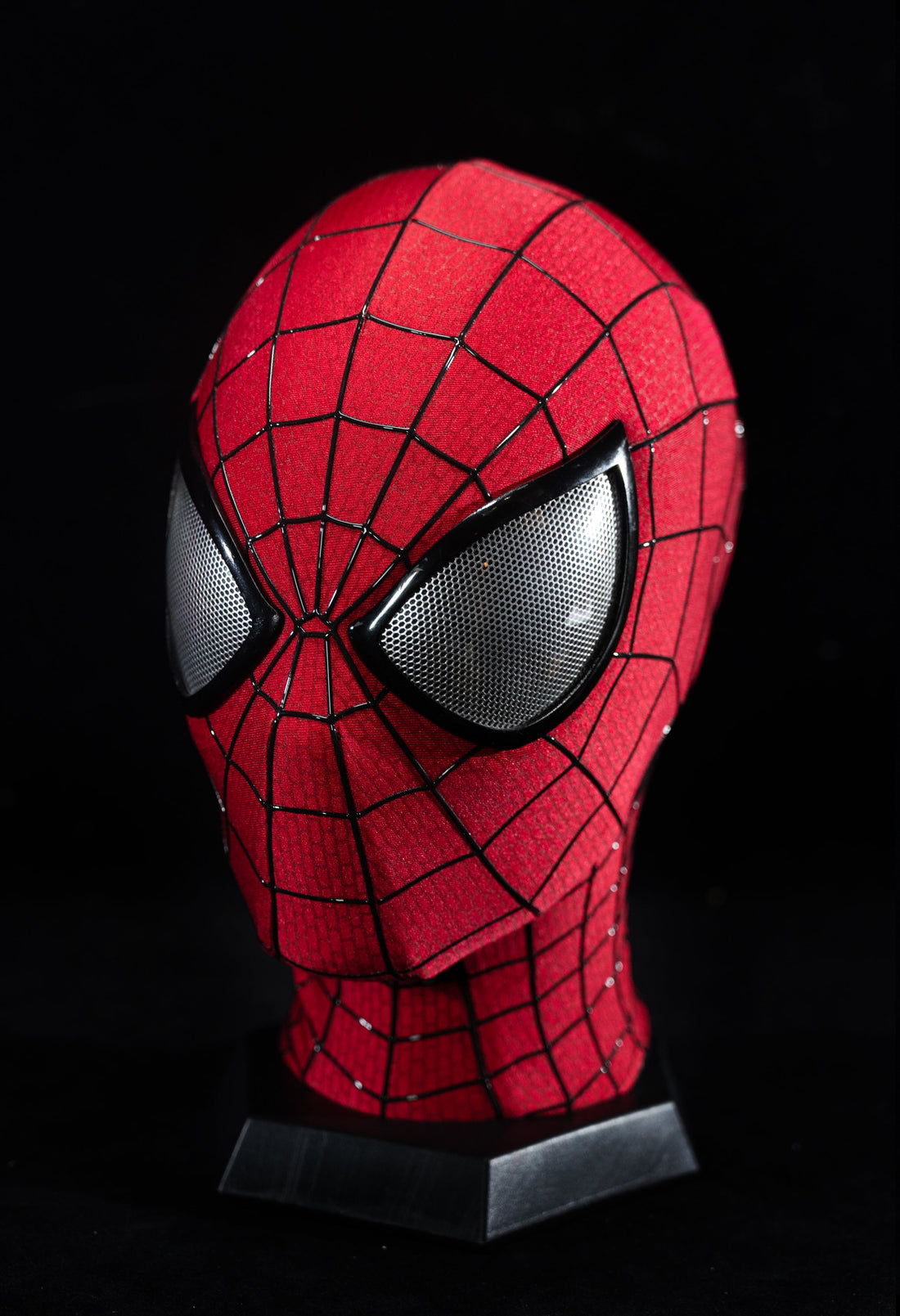 Handmade V5 Full‑Head Mask with Magnetic Lenses – Fan‑Made Marvel Prop