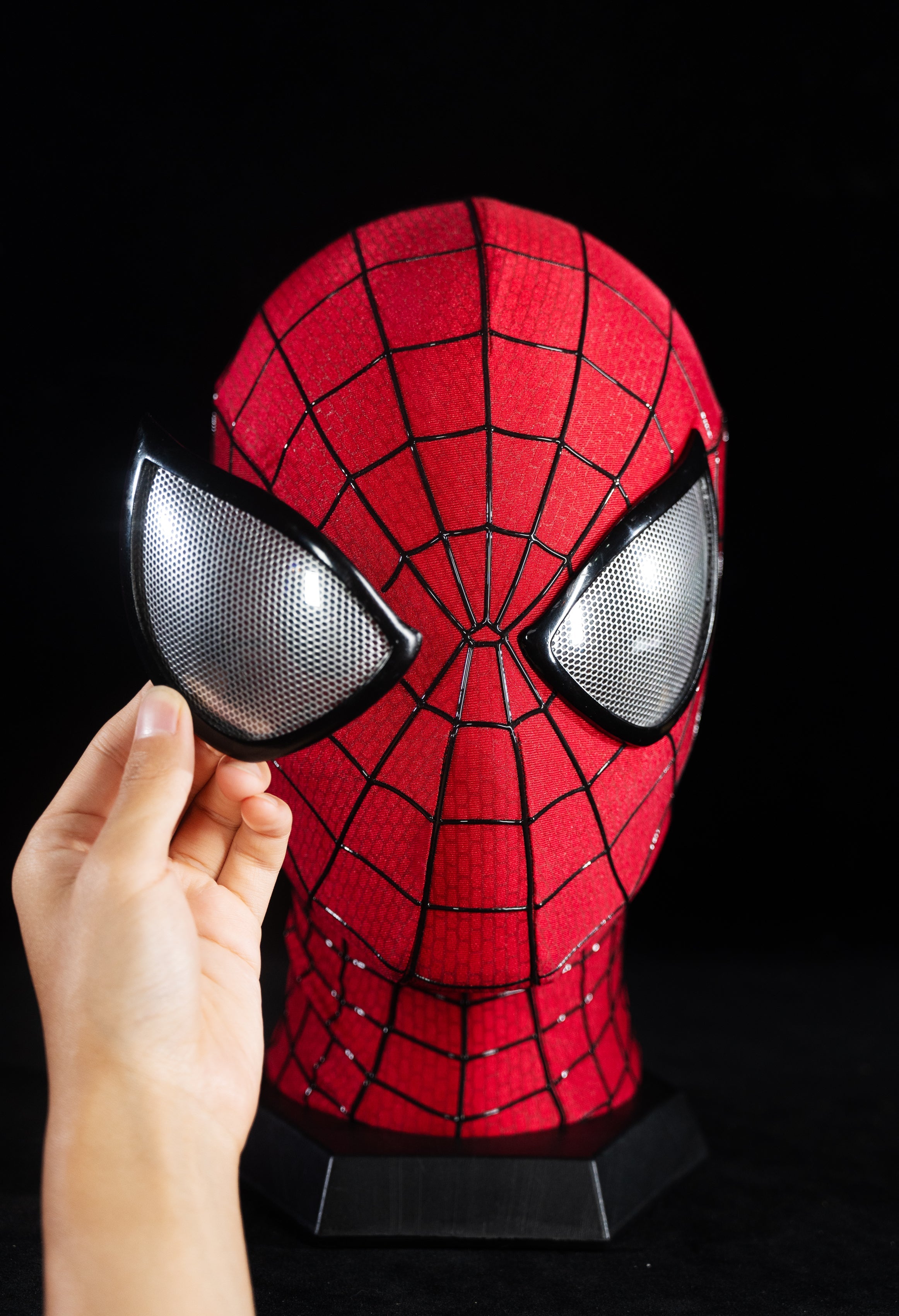 Handmade V5 Full‑Head Mask with Magnetic Lenses – Fan‑Made Marvel Prop