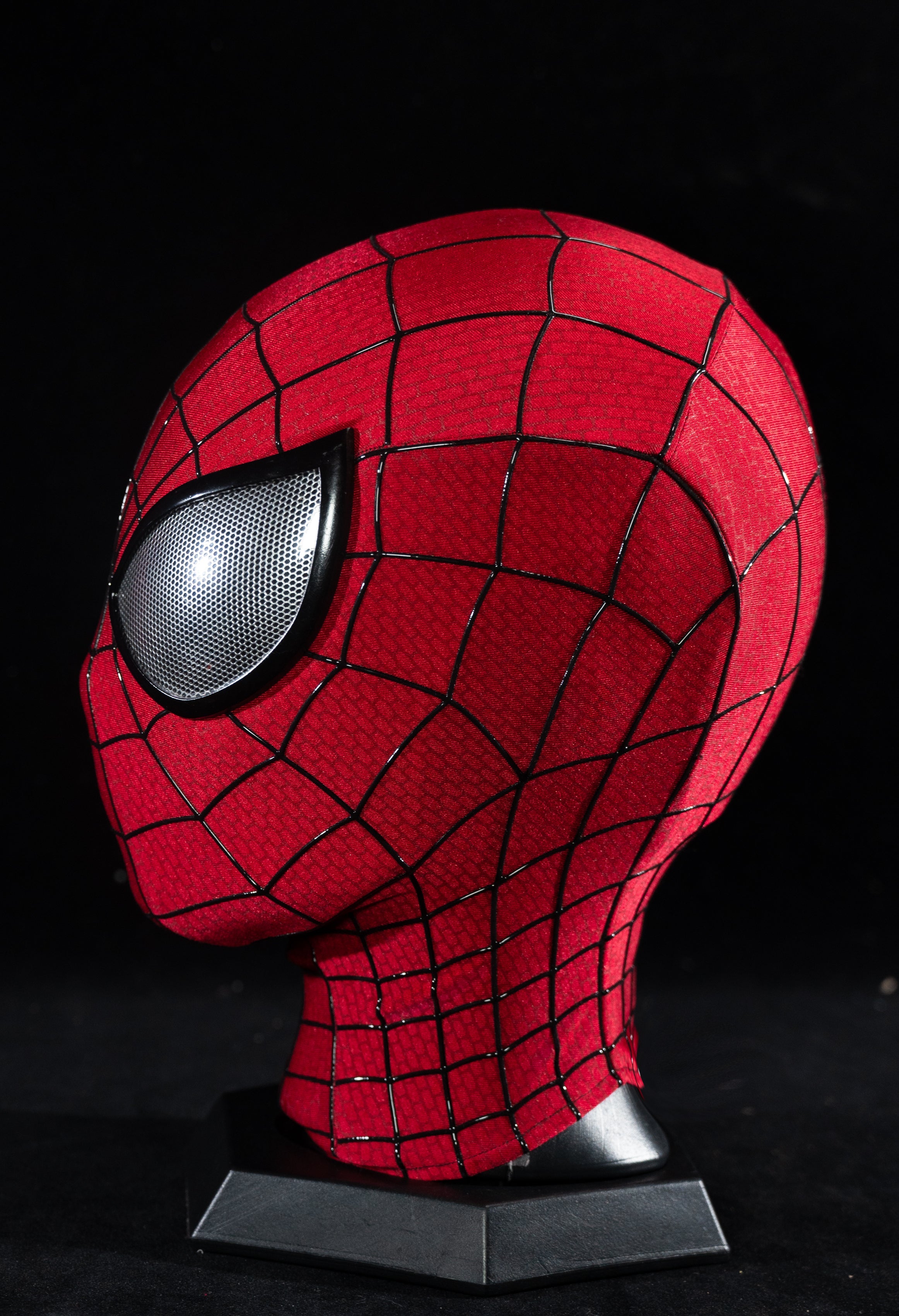 Handmade V5 Full‑Head Mask with Magnetic Lenses – Fan‑Made Marvel Prop