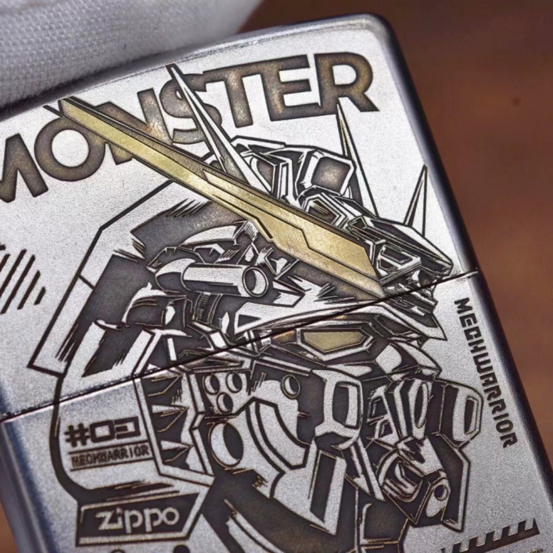 Gundam Deep Carved Zippo – Genuine Matte Super Mechs Lighter