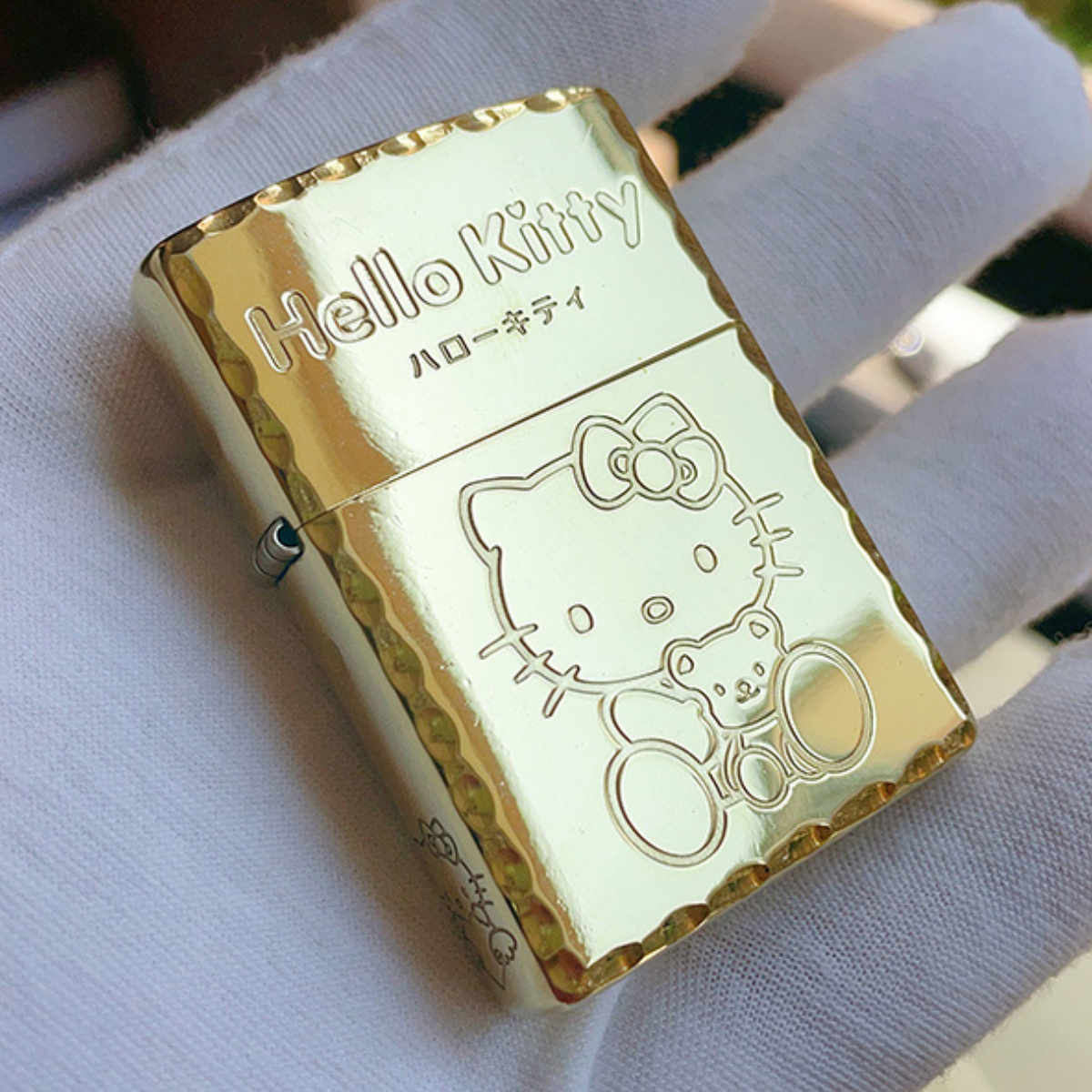 H.e.llo K.i.tt.y Zippo Lighter Deep Engraved Gold Chrome Finish
