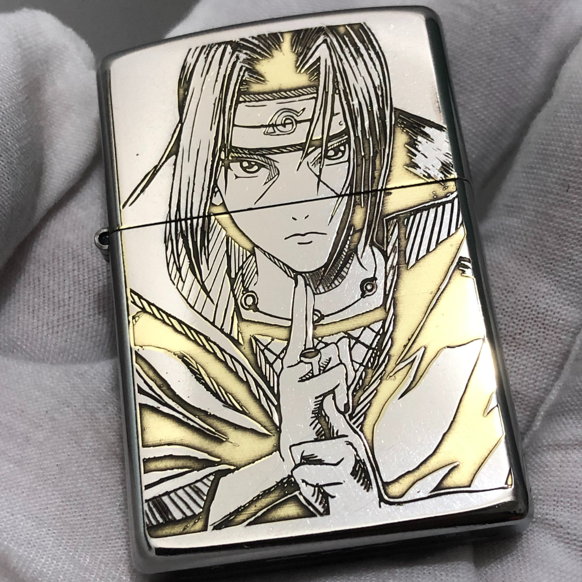 Itachi Uchiha Zippo Lighter – 4-Sided Deep Engraved with Clan Symbols