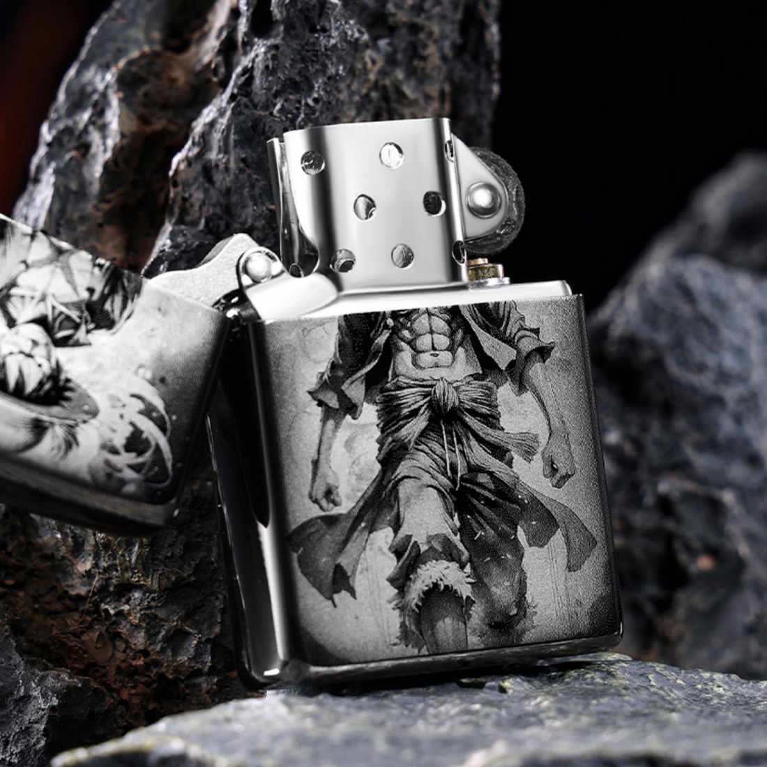 Lu.ffy Ni.ka Ge.ar 5 Black Ice Zippo Lighter Laser Engraved