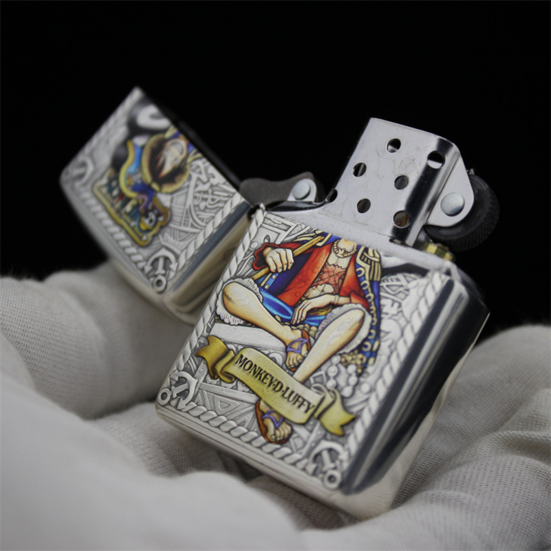 O.n.e P.ie.ce Zippo Lighter – 3D Relief & Hand-Painted