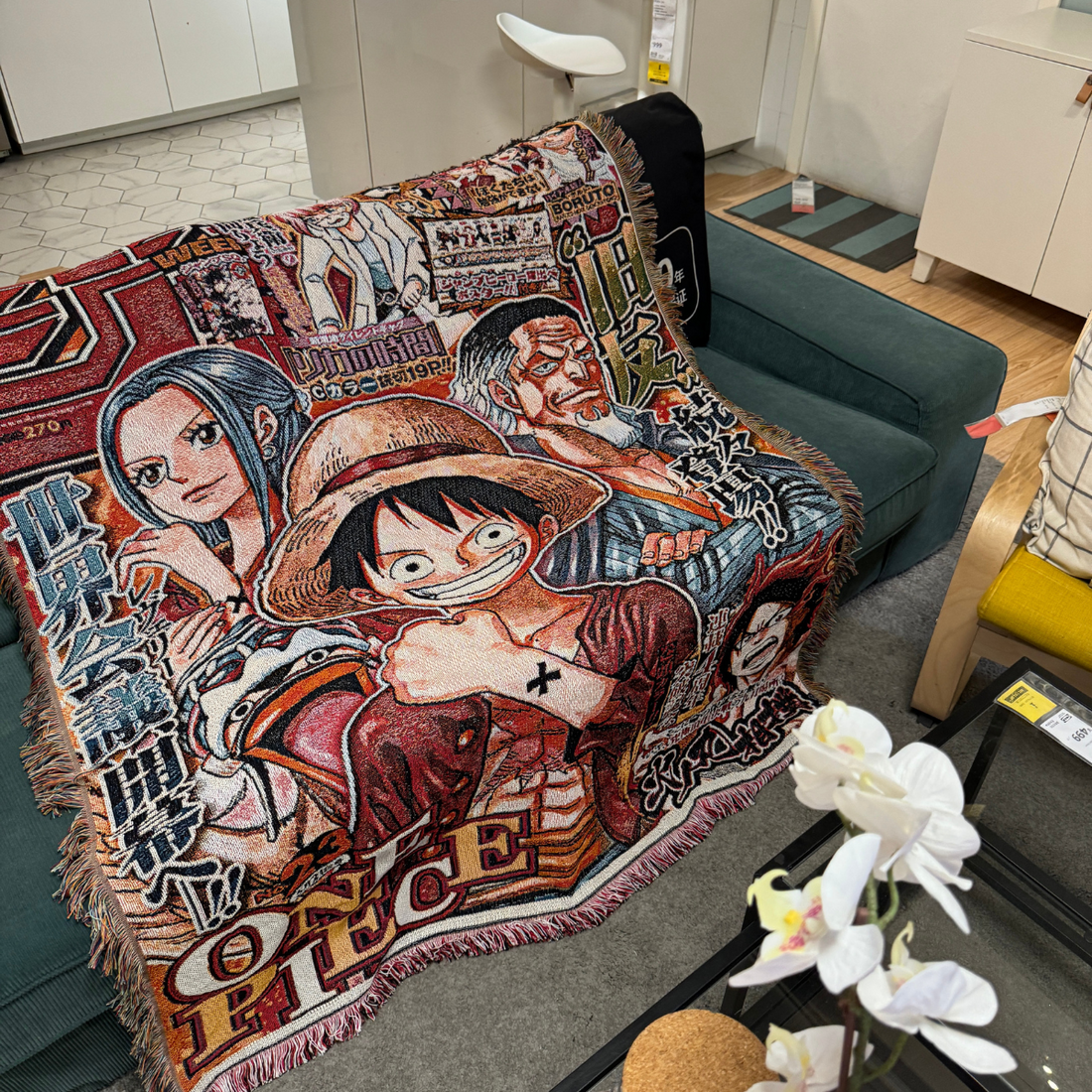 O.n.e P.i.e.c.e Woven Blanket – Anime Throw with L.u.f.f.y & Crew, Decorative & Cozy
