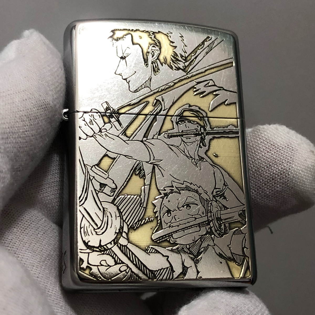 Zippo Lighter R. Zoro Evolution – Deep 3-Sided Engraving, One Piece Street Chrome Design