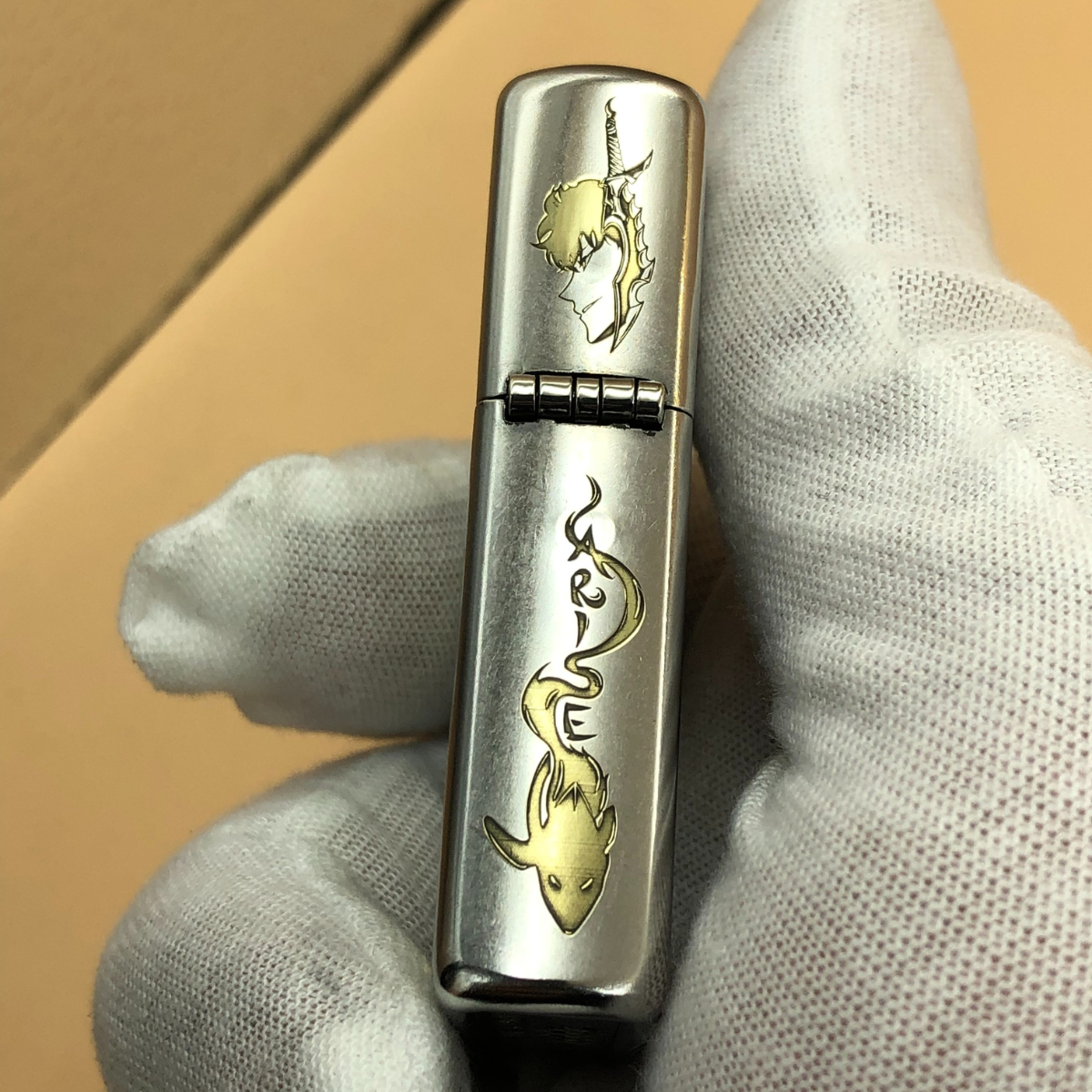 Zippo Classic Street Chrome Solo Leveling Lighter – Sung Jin-Woo & Igris Deep Engraved