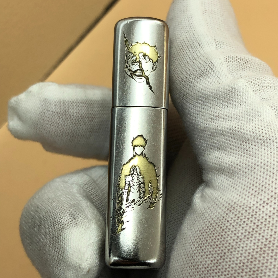 Zippo Classic Street Chrome Solo Leveling Lighter – Sung Jin-Woo & Igris Deep Engraved